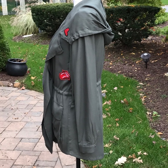 Last 1 ⬇️ 🆑 Army Green Utility Jacket w/Patches - Picture 3 of 5